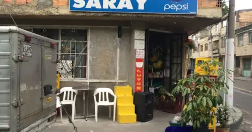 SUPERMERCADO Y FRUVER SARAY SUPERMERCADO Y FRUVER SARAY